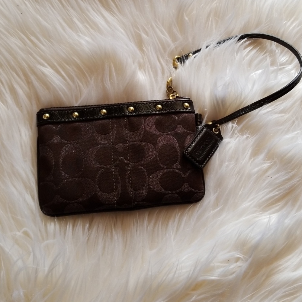 Coach  Wristlet